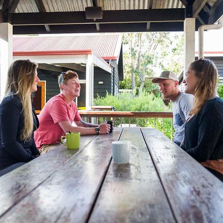 Margaret River Backpackers Yha Hostel ภายนอก รูปภาพ