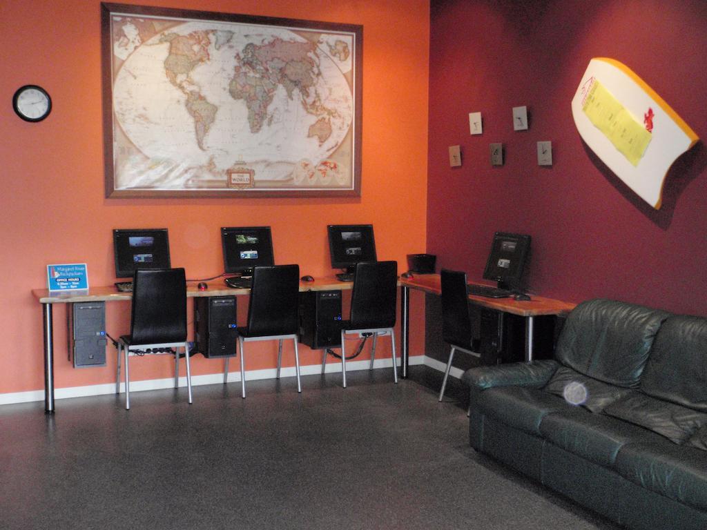 Margaret River Backpackers Yha Hostel ภายนอก รูปภาพ