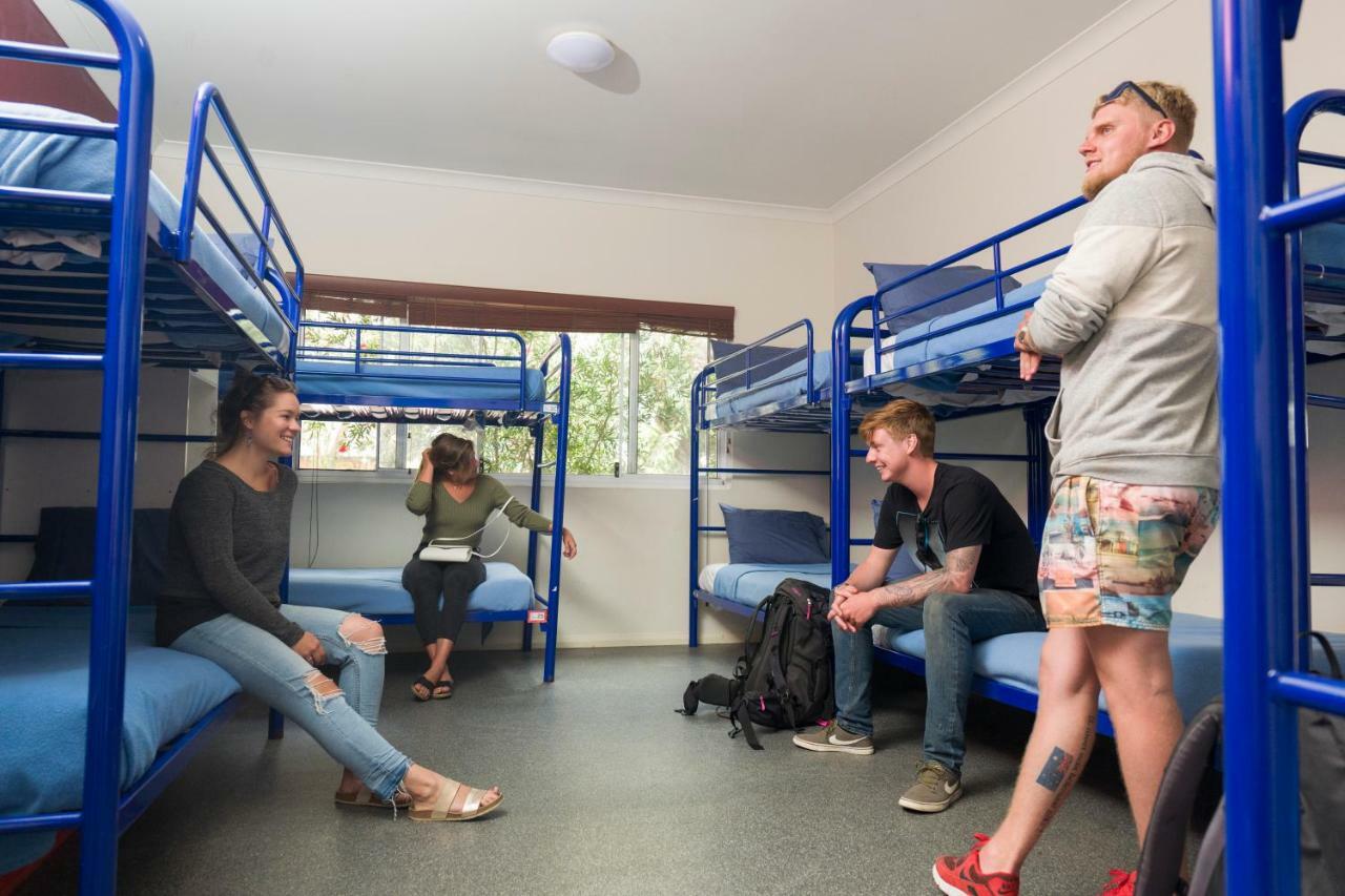 Margaret River Backpackers Yha Hostel ภายนอก รูปภาพ